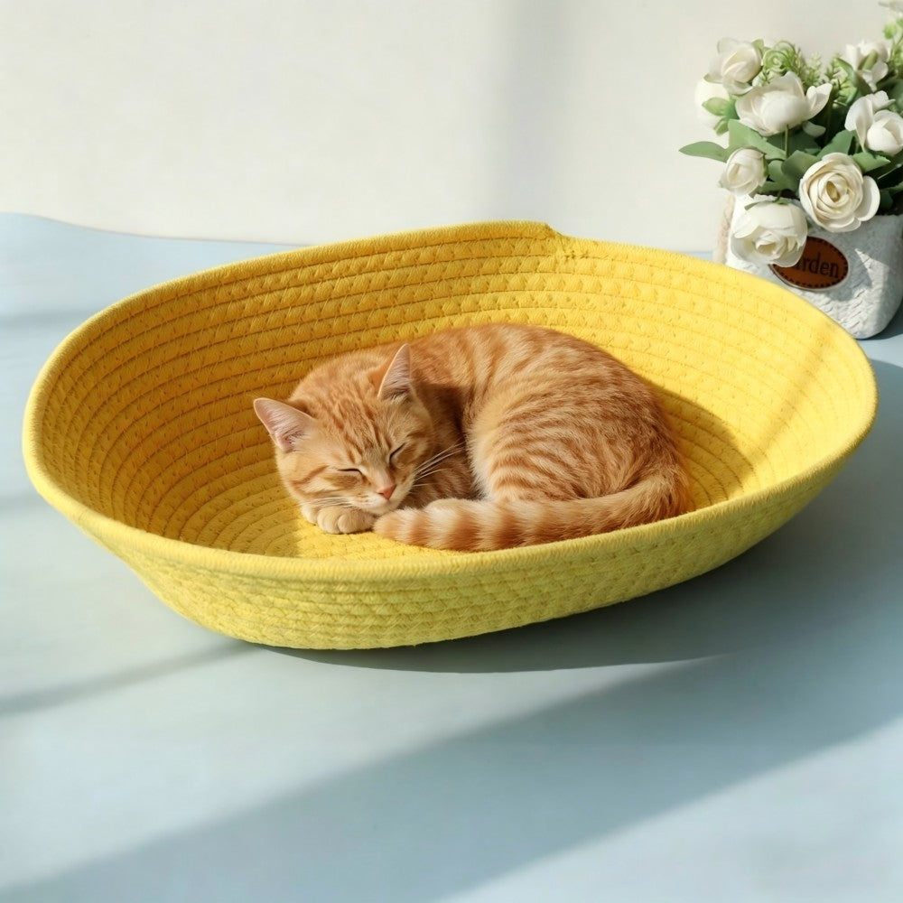 All season oval space capsule bed for cats dogs warm breathable scratch resistant nest