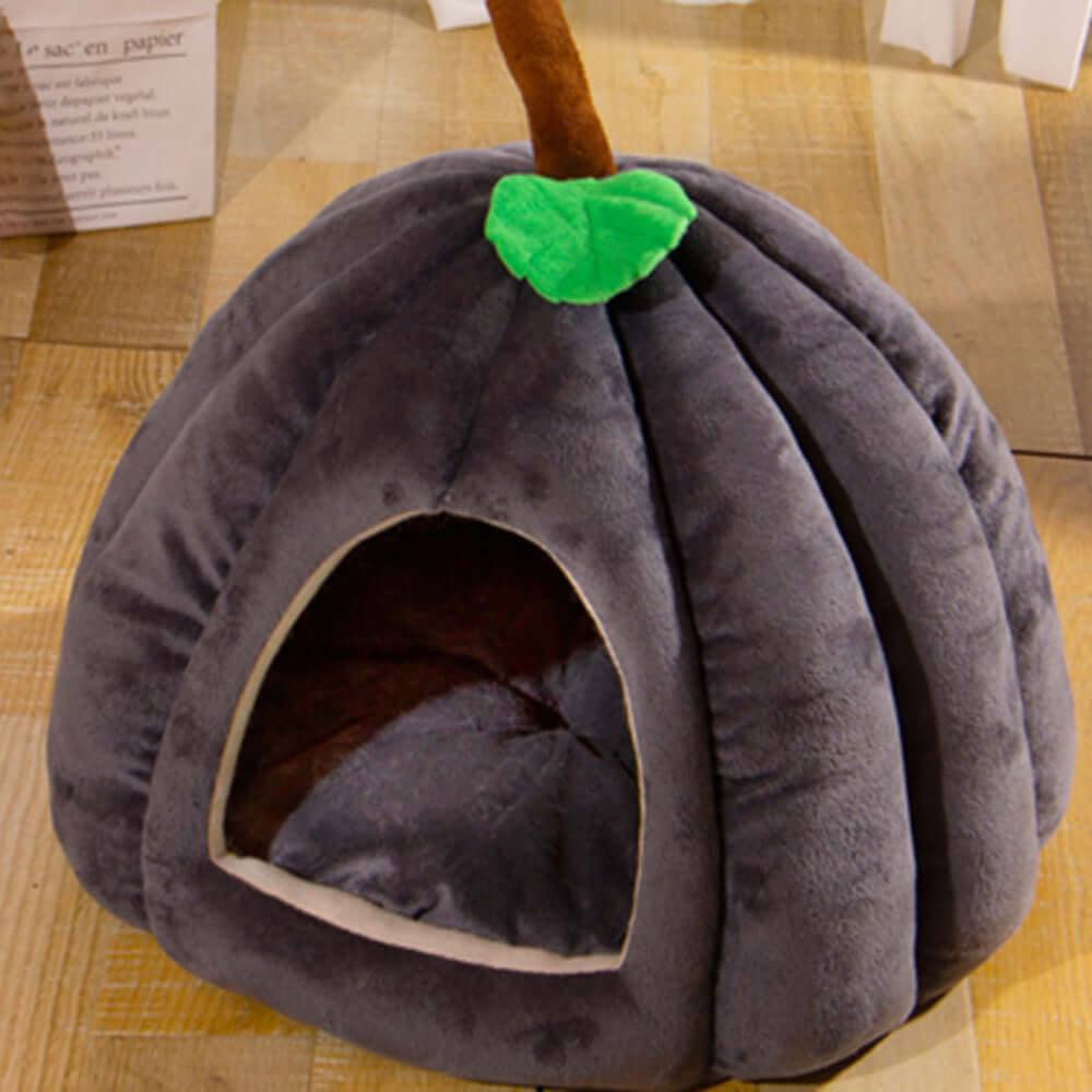 Soft cat beds come in various cute designs including the pumpkin shape